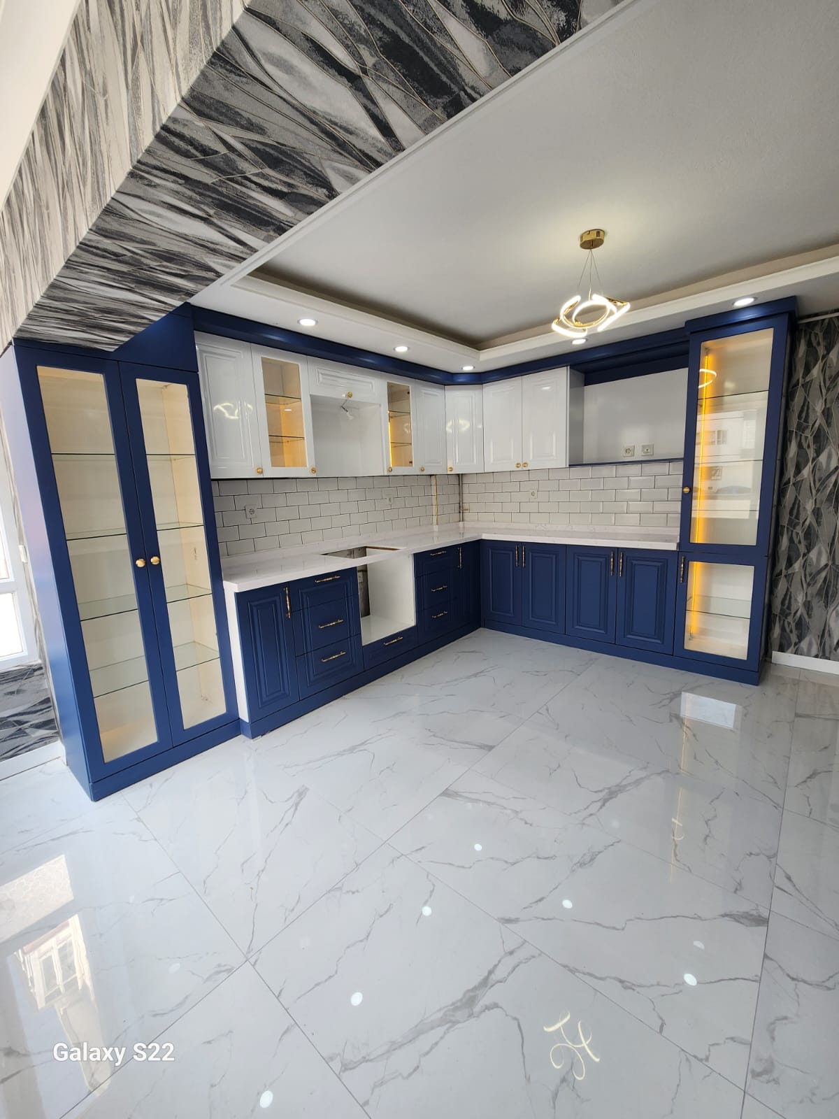 Ankara modern mutfak dolap parlak kaplama