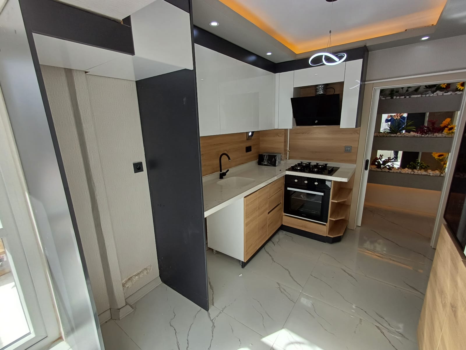 Ankara mutfak dolap beyaz camlak tasarım